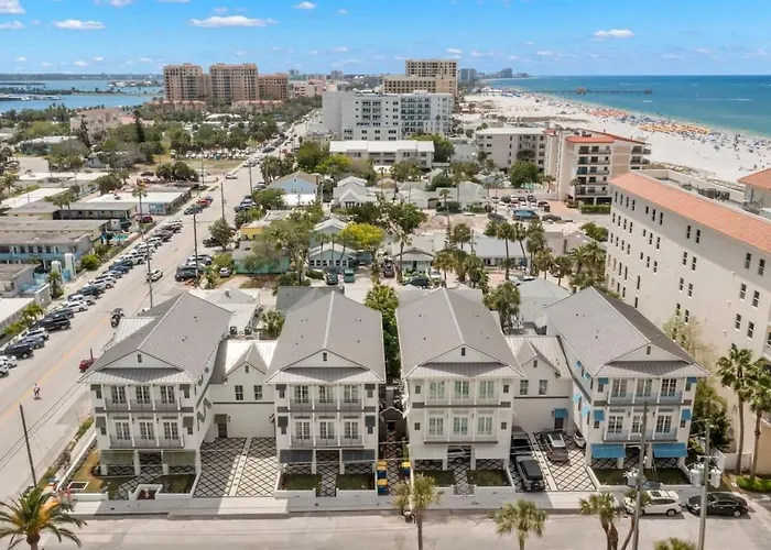 New! The Jade House At The Gemma - Stunning 6 Bed, 7 Bath Home With Private Pool And Hot Tub, Steps To The Beach Clearwater Beach